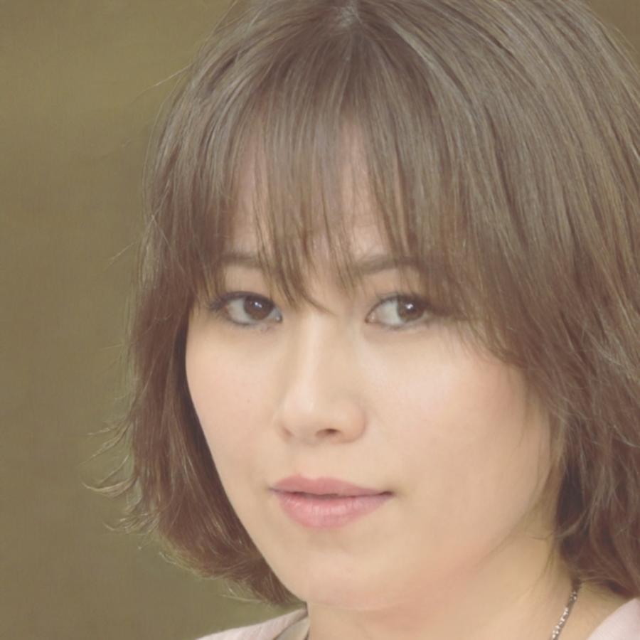 Portrait de Léonie Delvaux, analyste en modèles économiques